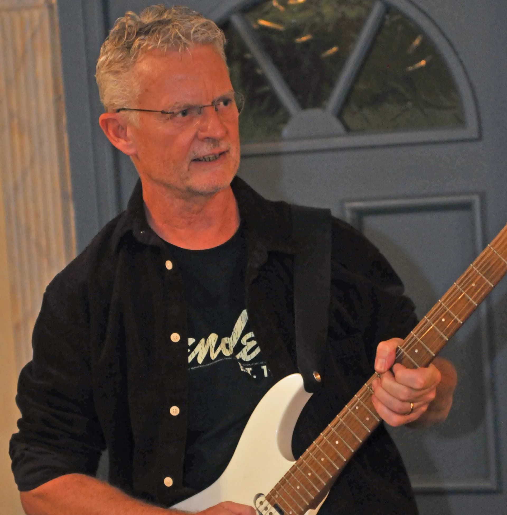 Yves guitariste lead groupe rock Thank You Partners Wattrelos